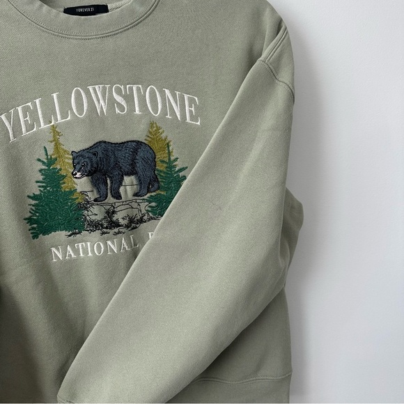 Forever 21 Green Yellowstone Crewneck Sweater - Picture 7 of 7